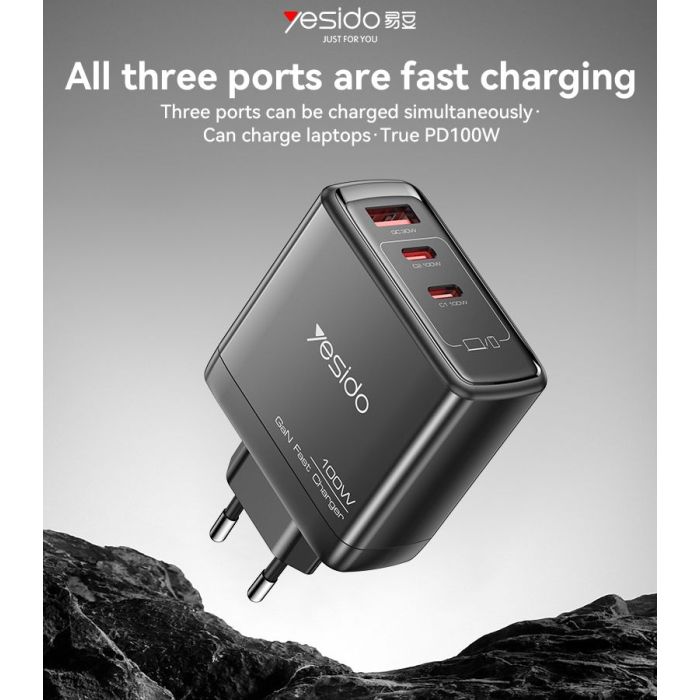 YC142 GaN PD100W Fast Charging Smaller Size 2*USB-C & USB-A Three Ports European Standard Charger
